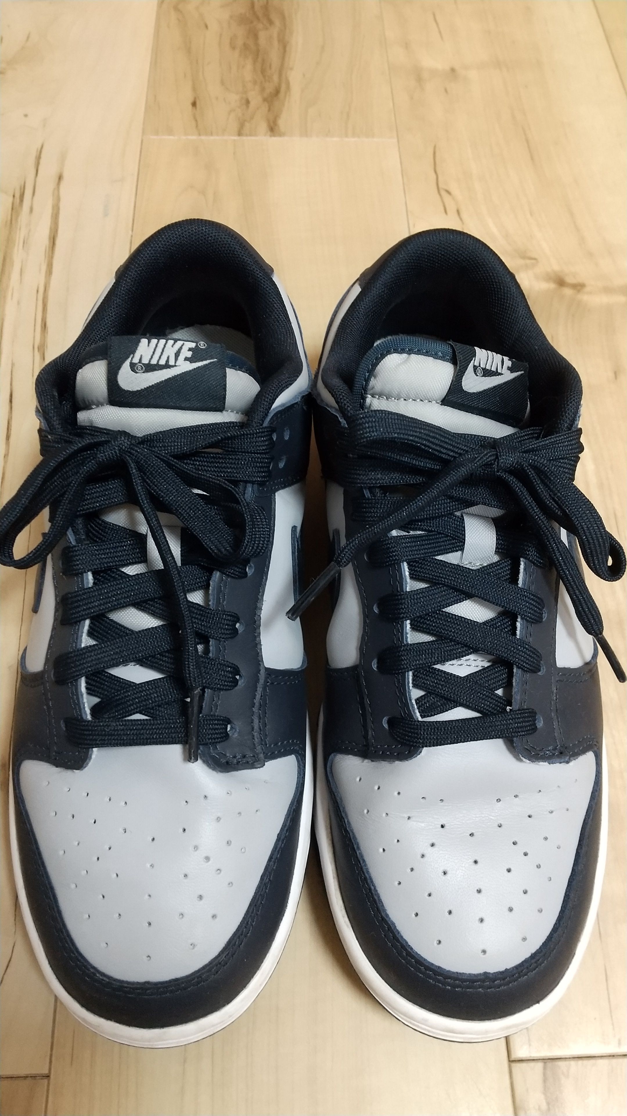 Nike Dunk Low "Championship Grey"