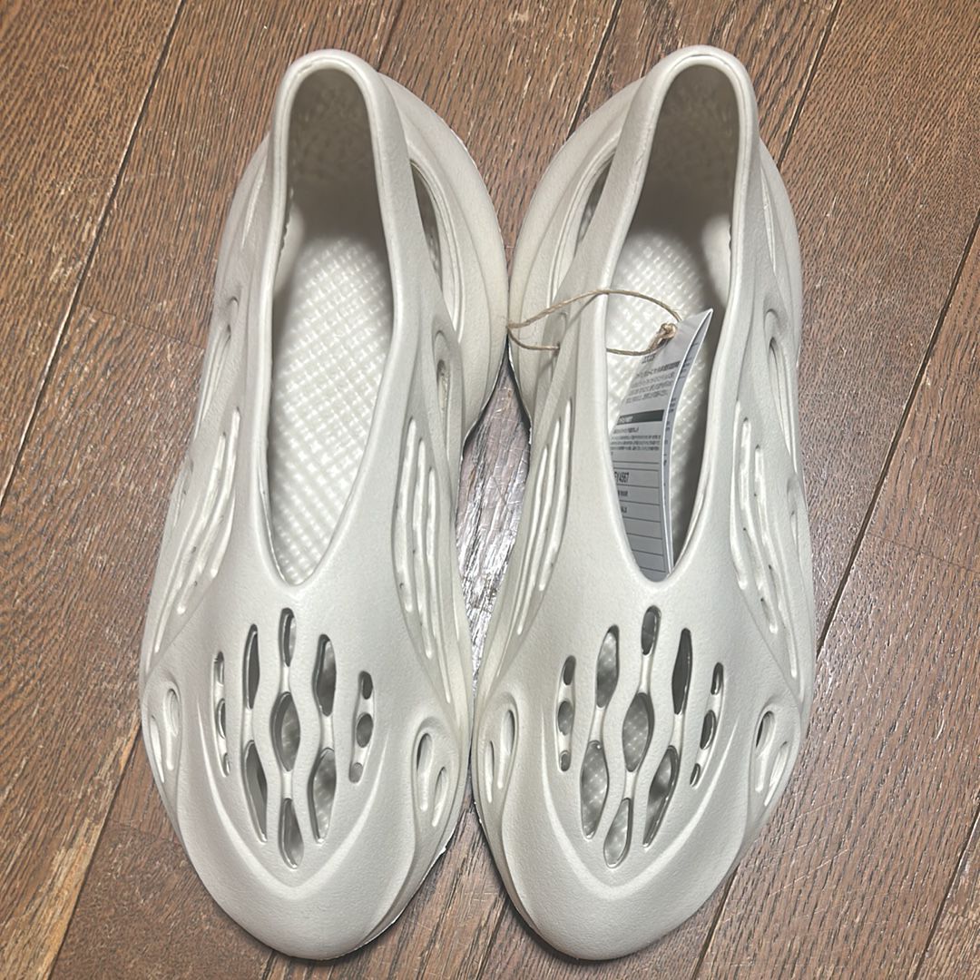 イージー フォームランナー 28.5 YEEZY（adidas） - 新品 アディダス イージー フォームランナー