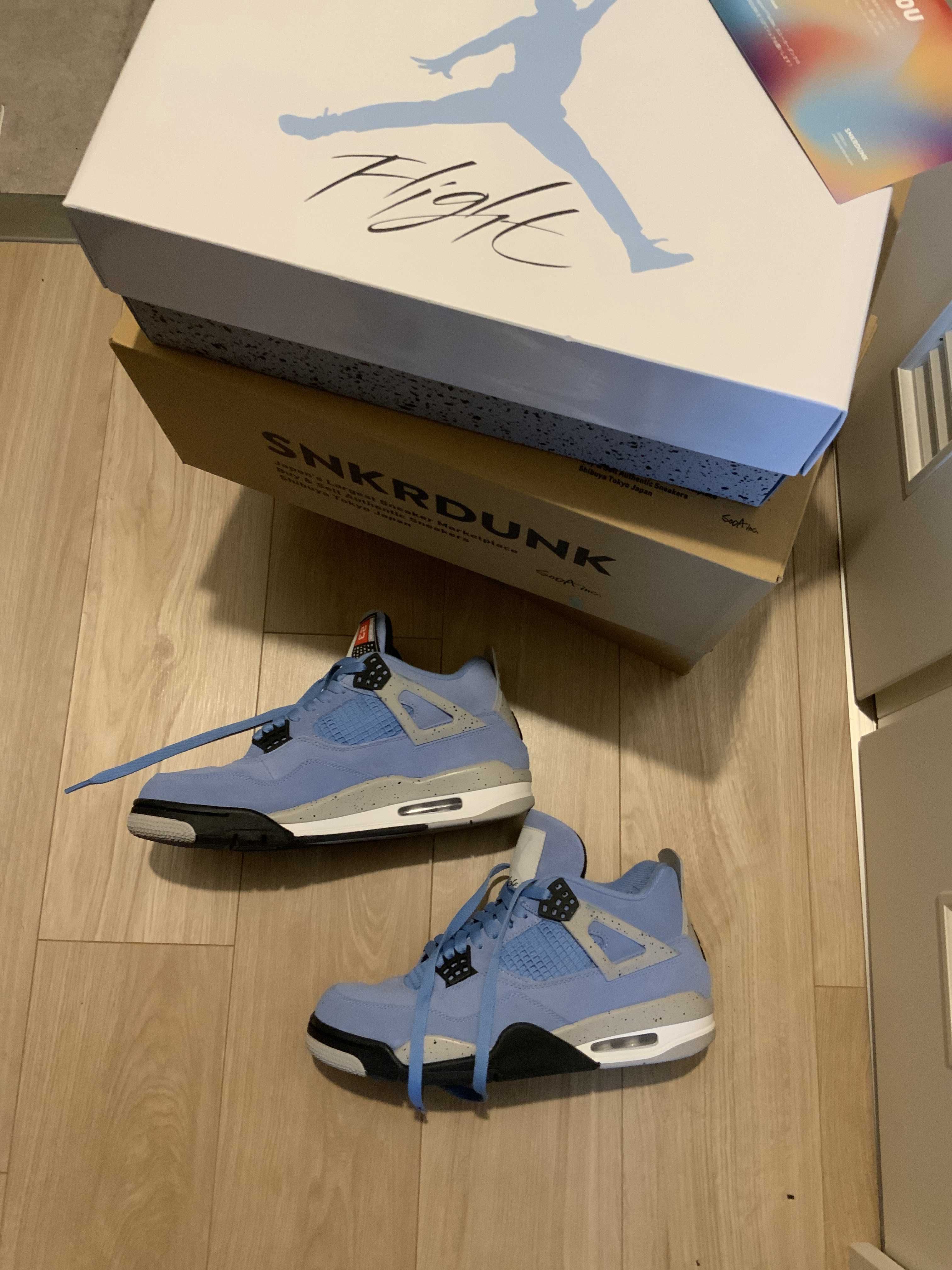 Nike Air Jordan 4 "University Blue"