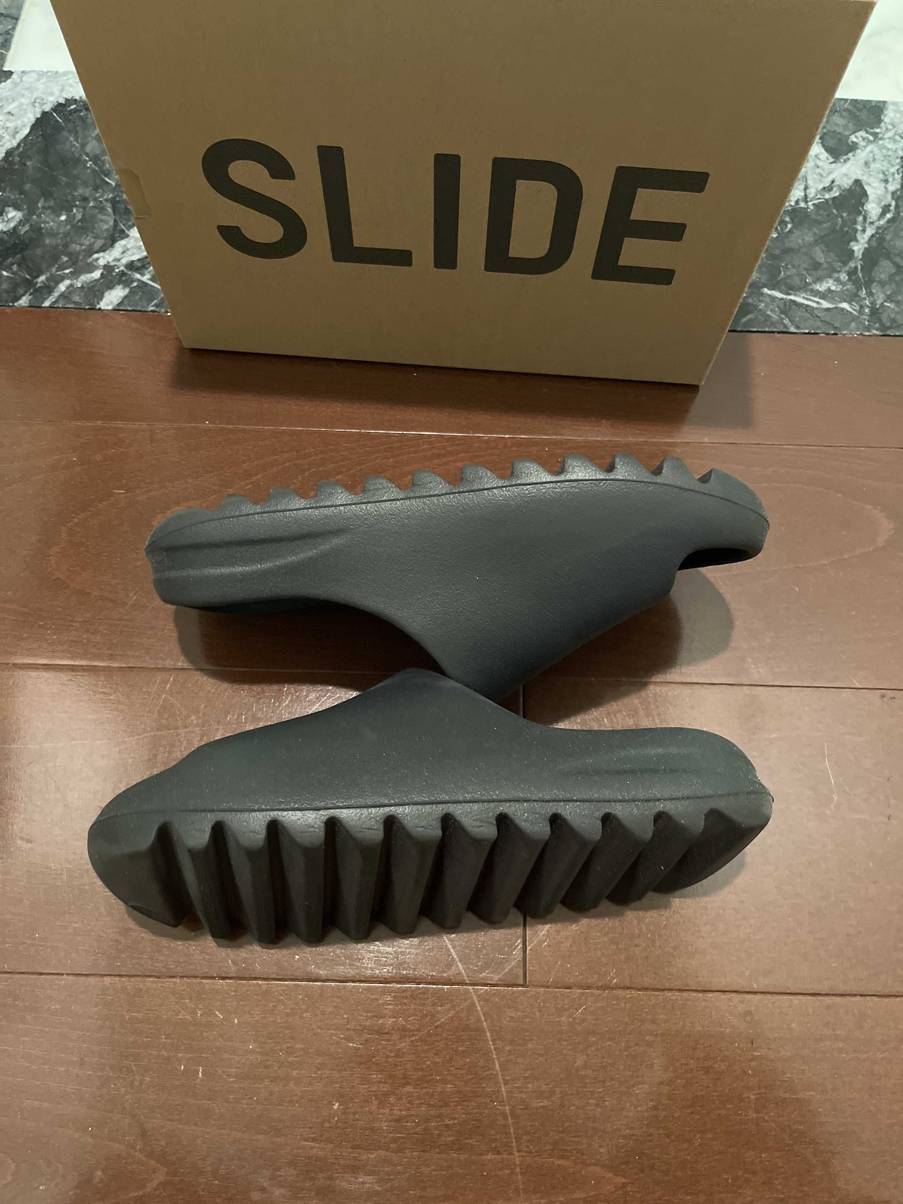adidas YEEZY Slide "Onyx"