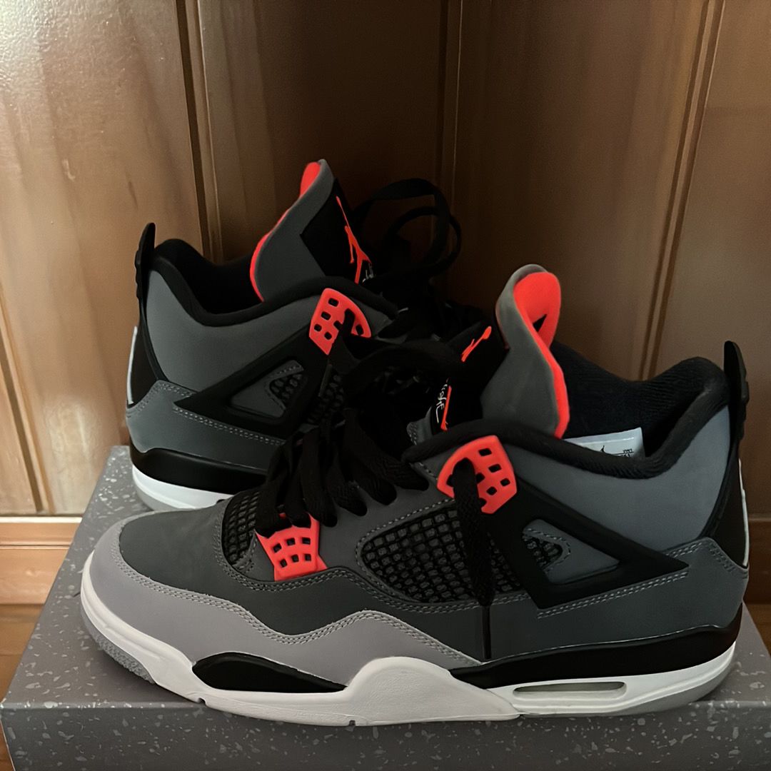 Nike Air Jordan 4 Retro "Infrared 23"