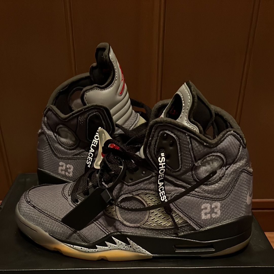 Off-White × Nike Air Jordan 5 "Black/Muslin/Fire Red"