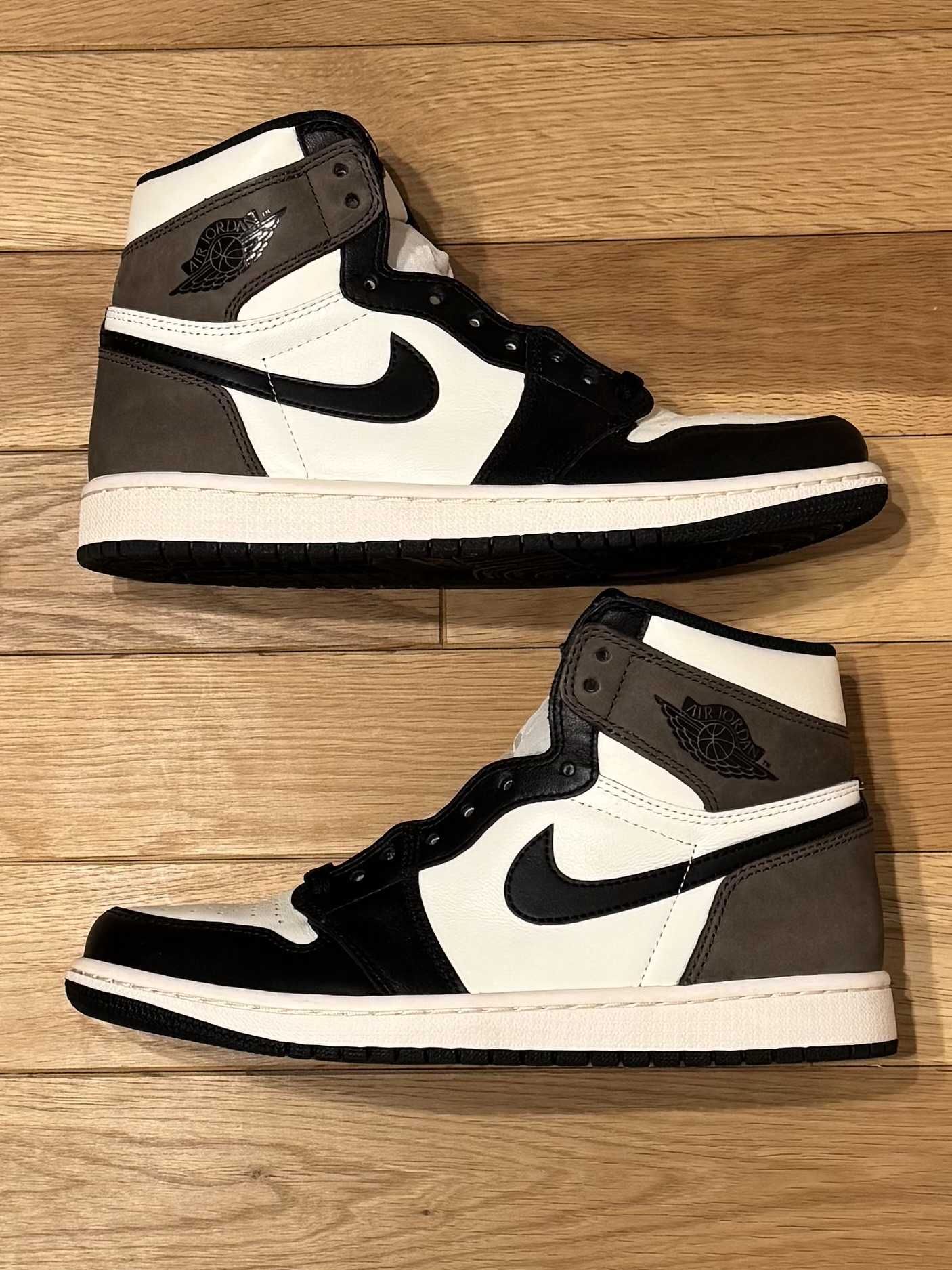 Nike Air Jordan 1 High OG "Sail/Dark Mocha/Black"