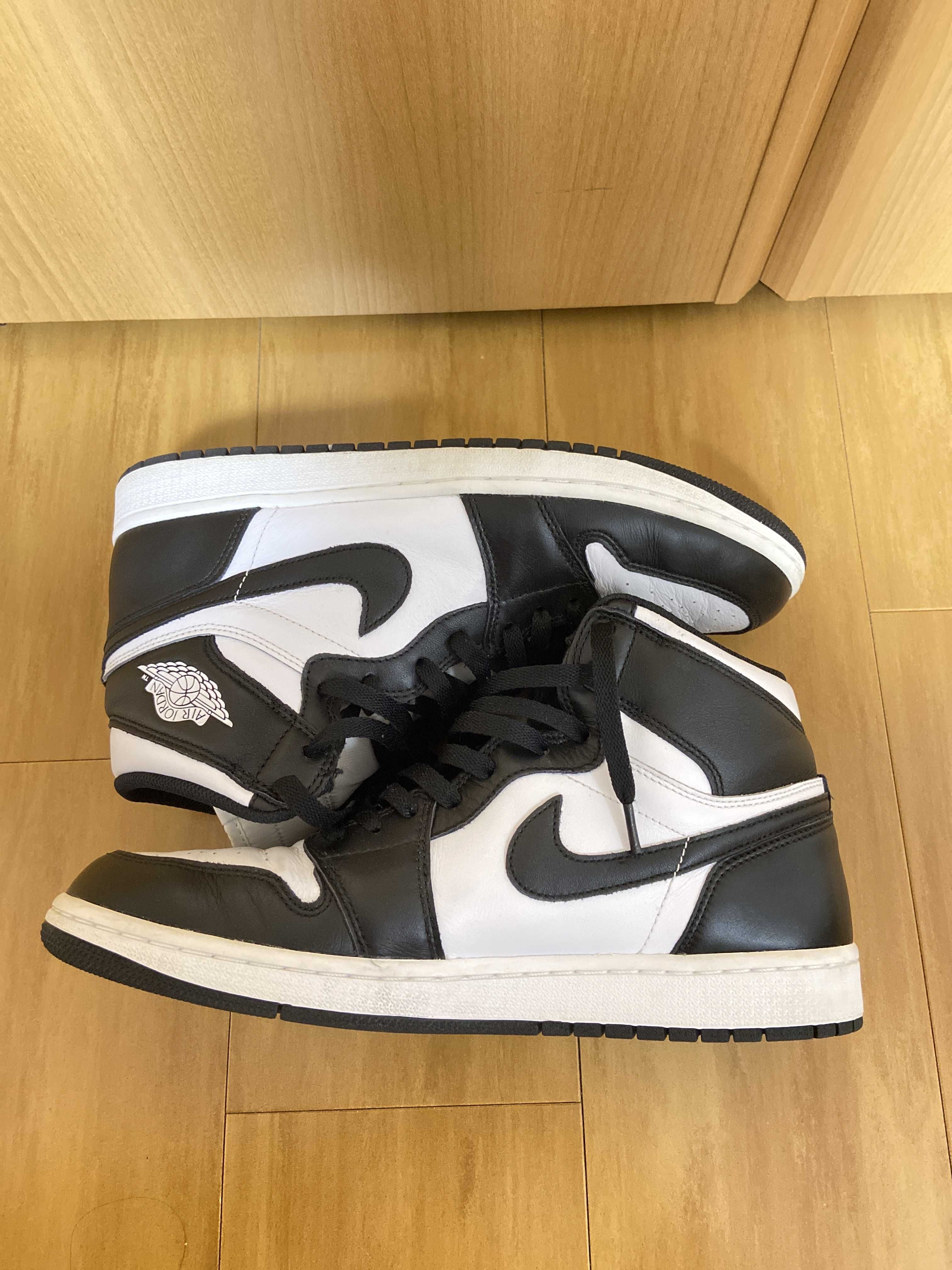 Nike Air Jordan 1 Retro High OG "Black/White" (2014)