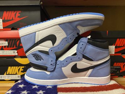 Nike Air Jordan 1 High OG "University Blue"