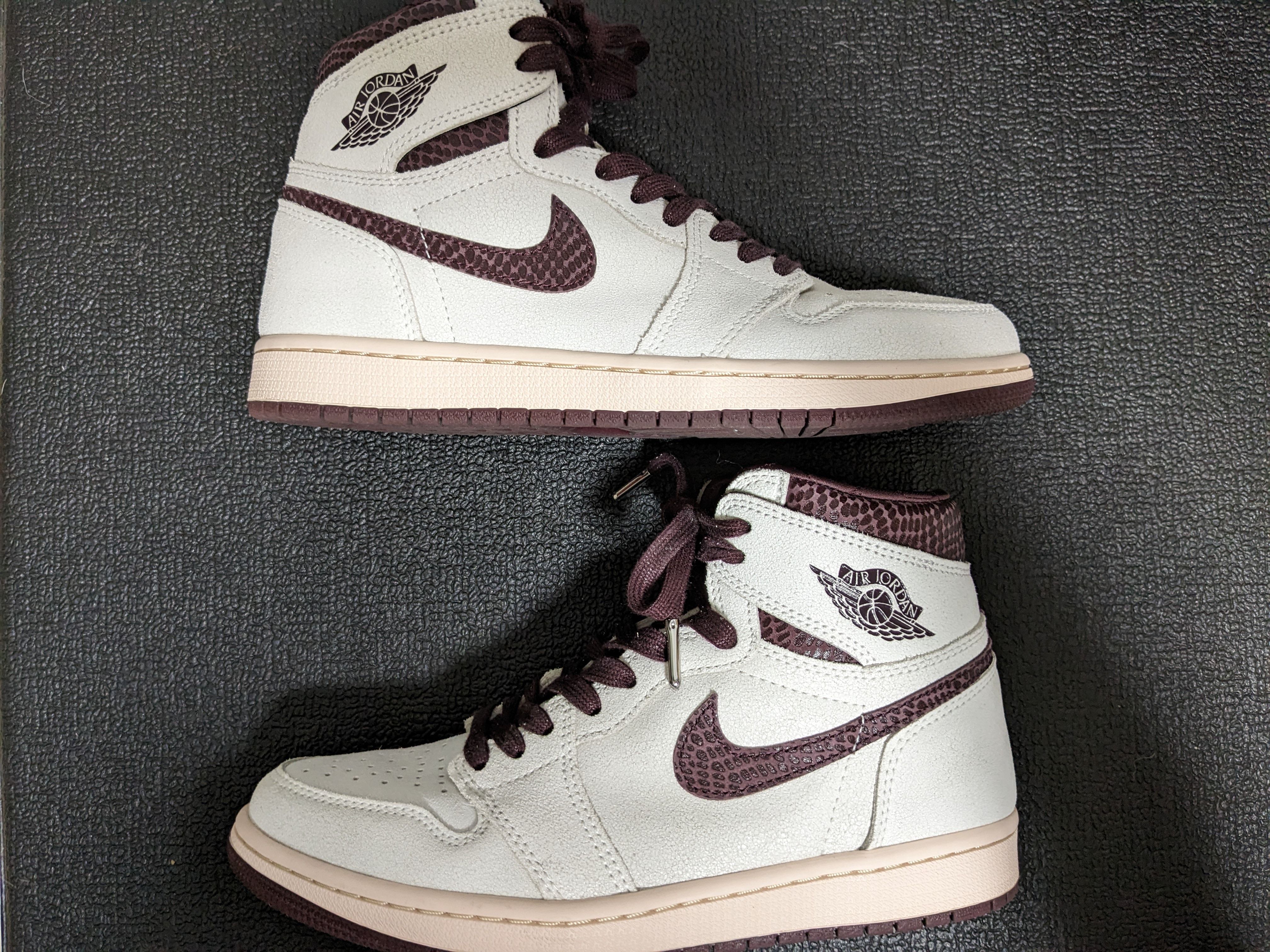 A Ma Maniere × Nike Air Jordan 1 Retro High OG "Sail and Burgundy"