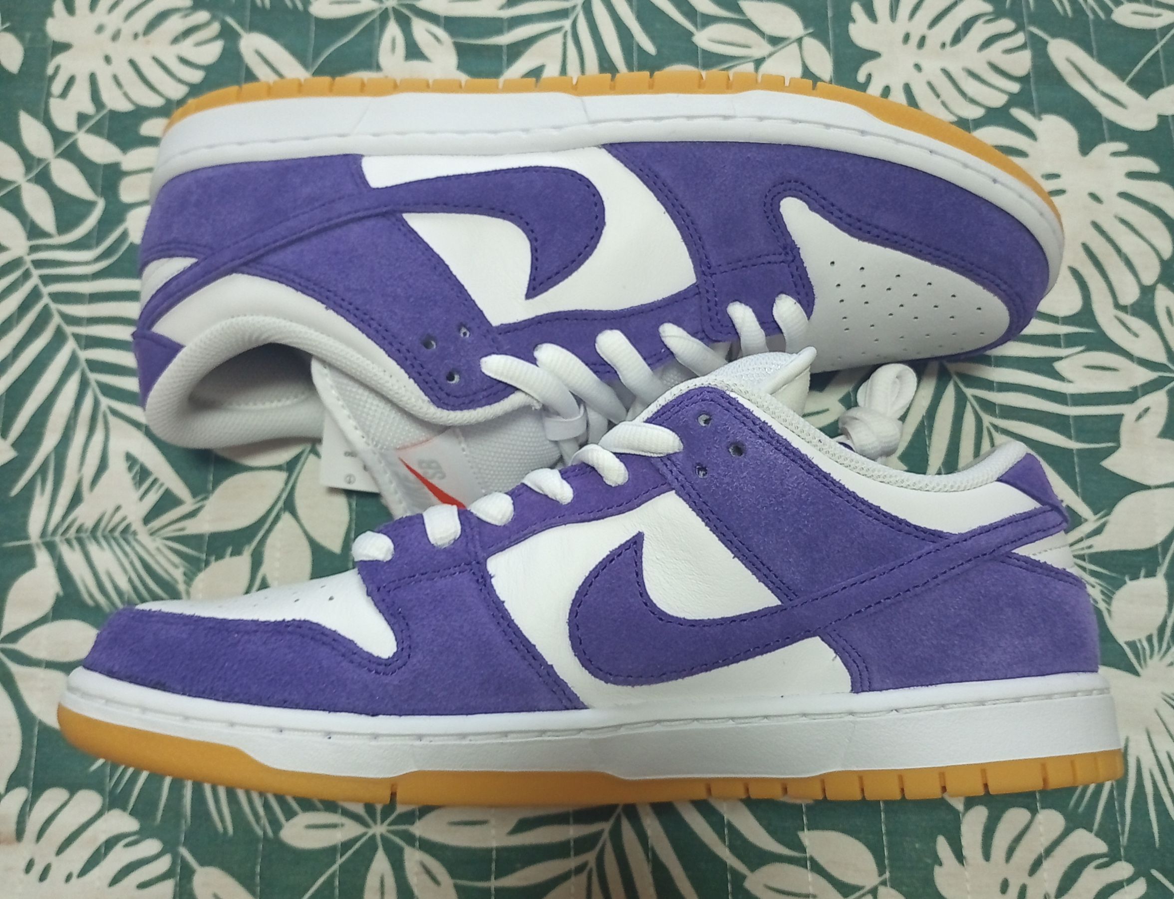 Nike SB Dunk Low Pro ISO Orange Label "Court Purple Gum"