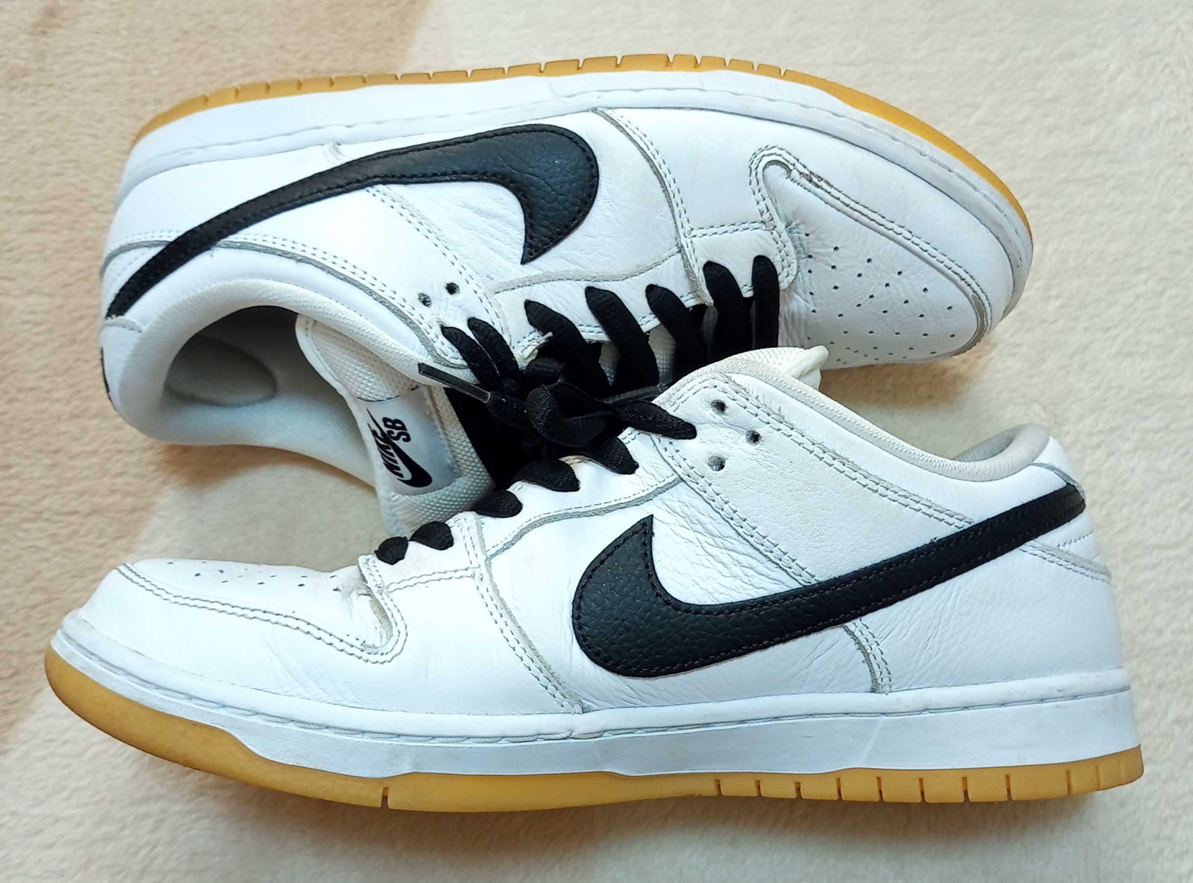 Nike SB Dunk Low Pro "White/Black-White-Gum Light Brown"