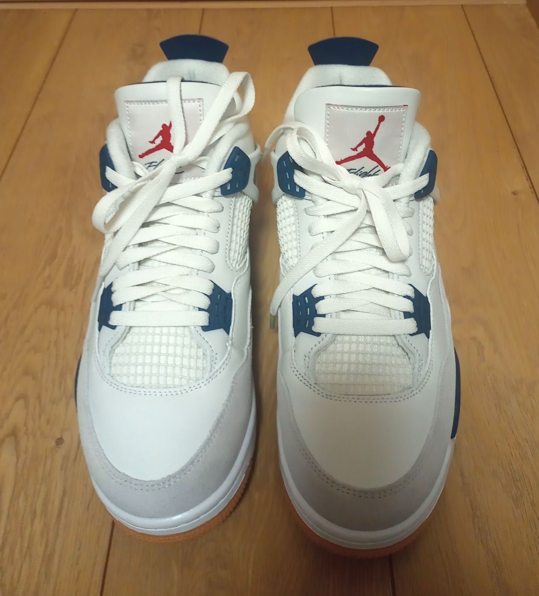 Nike SB Air Jordan 4 Retro SP "Summit White/Navy"