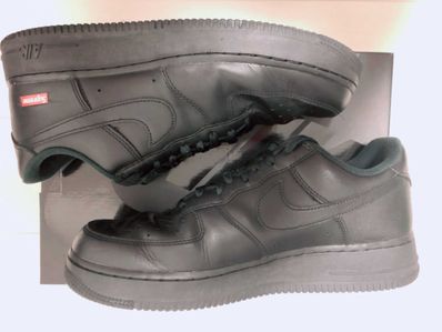 Supreme × Nike Air Force 1 Low "Black"
