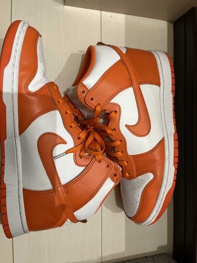 Nike Dunk High "Orange Blaze"
