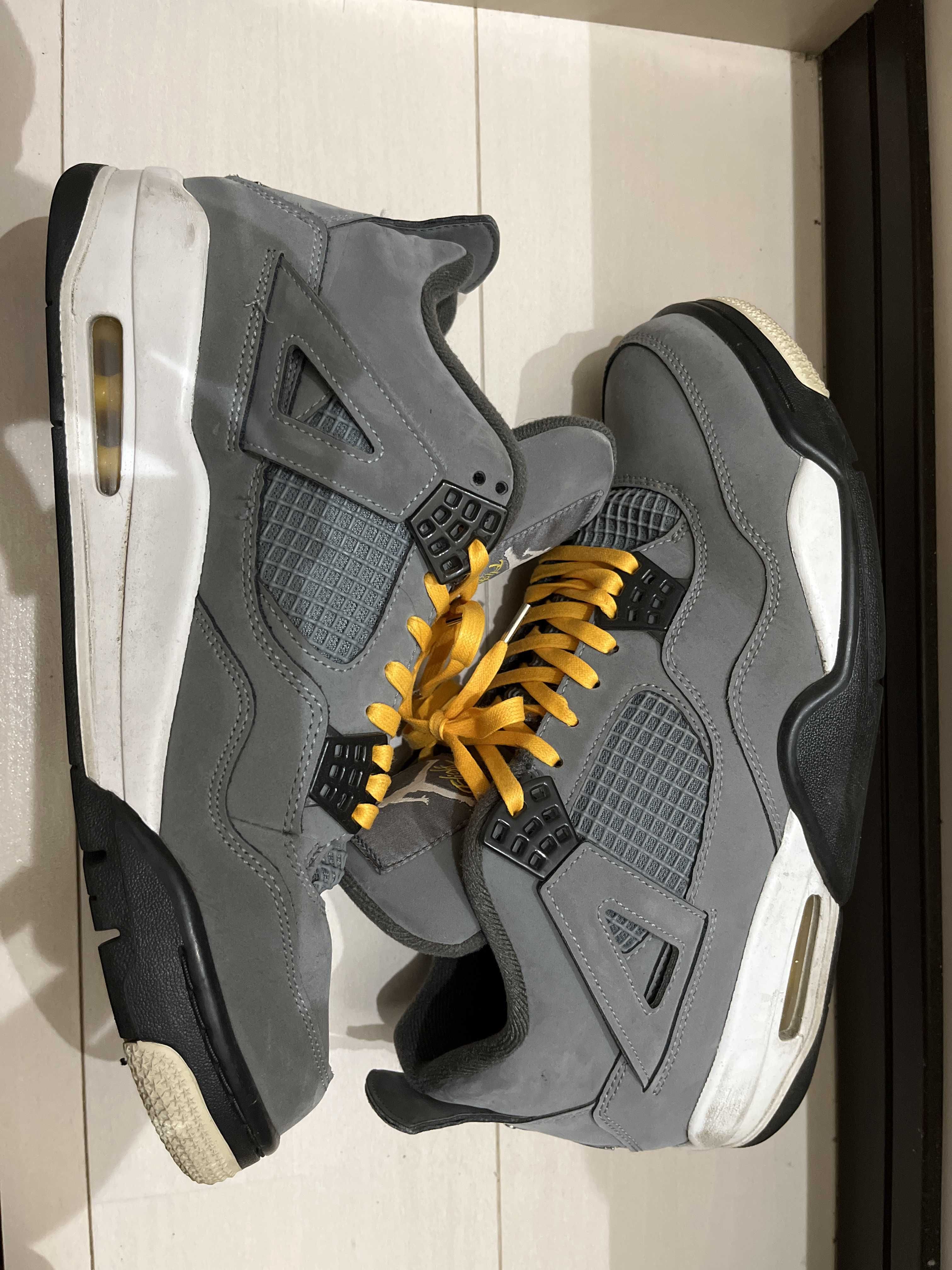 Nike Air Jordan 4 "Cool Grey"