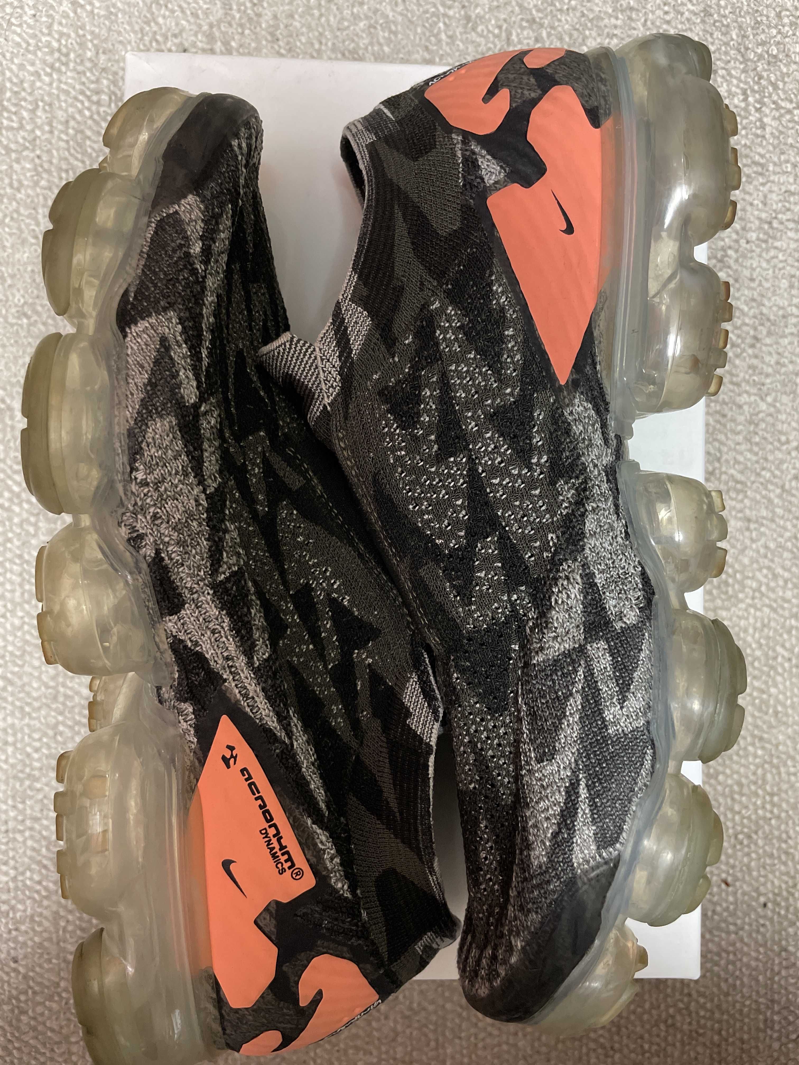 ACRONYM × Nike Vapormax Moc2 "Thirsty Bandit"