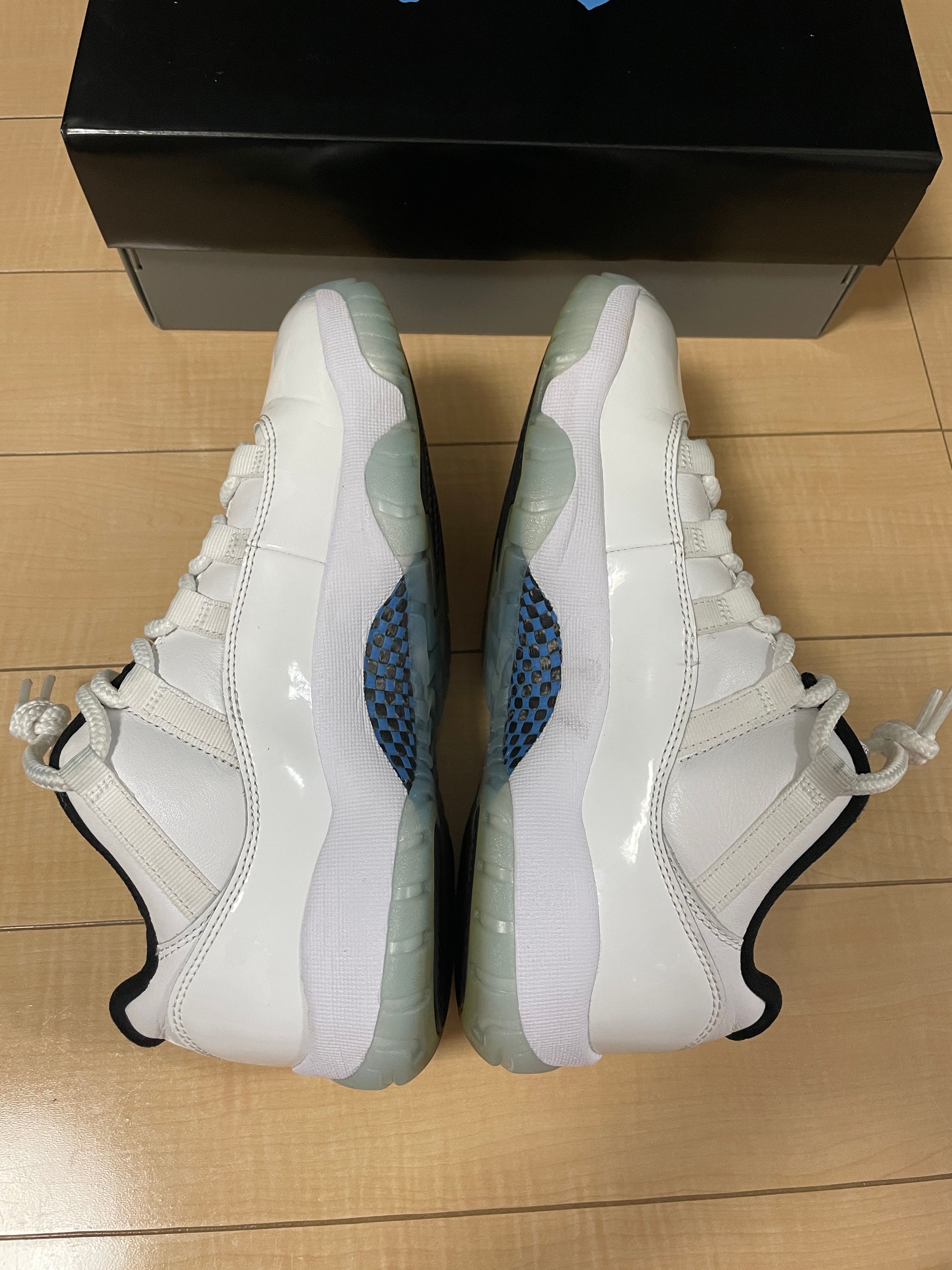Nike Air Jordan 11 Low "Legend Blue"