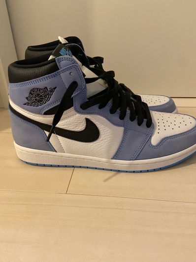 Nike Air Jordan 1 High OG "University Blue"