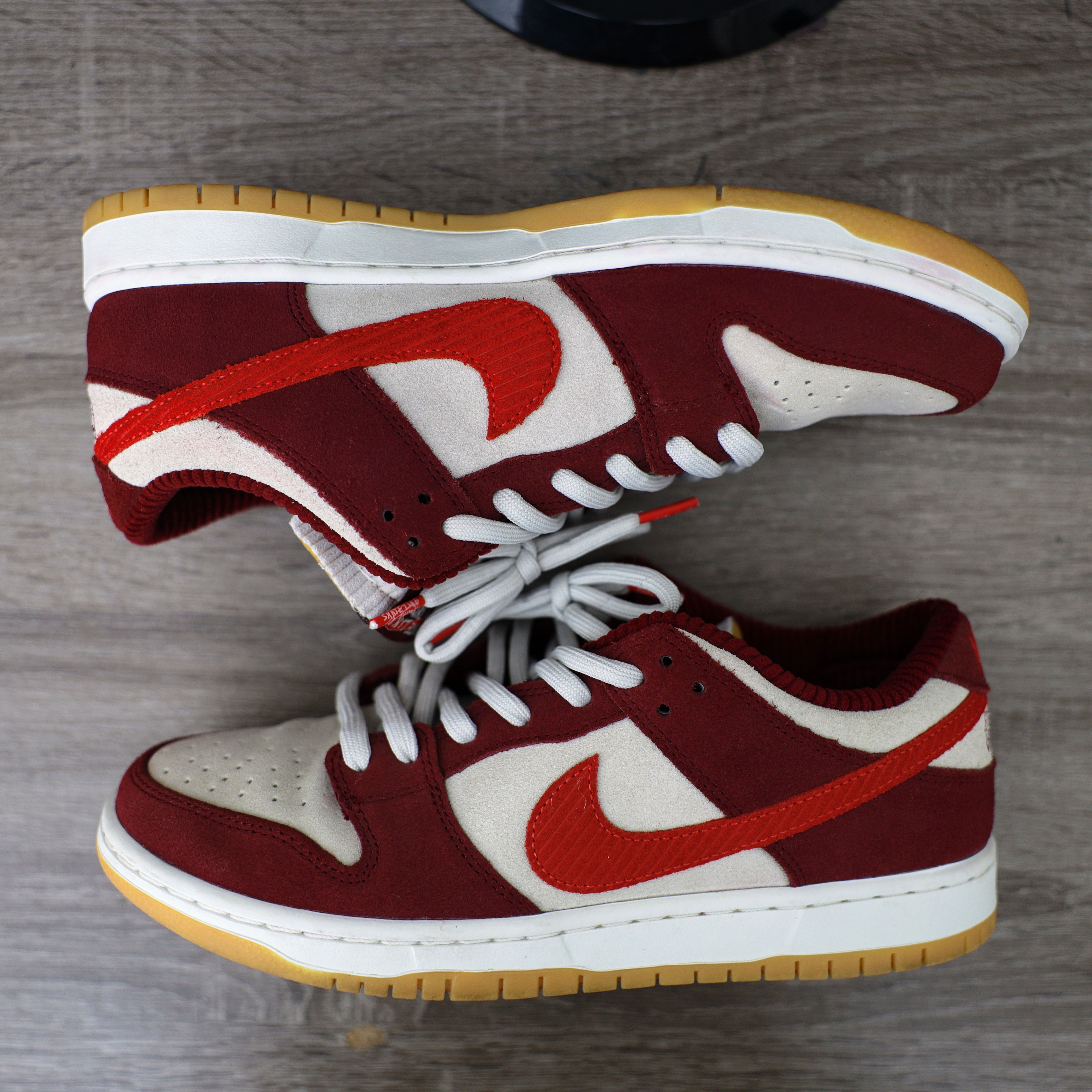 Skate Like a Girl × Nike SB Dunk Low Pro "Dark Beetroot"