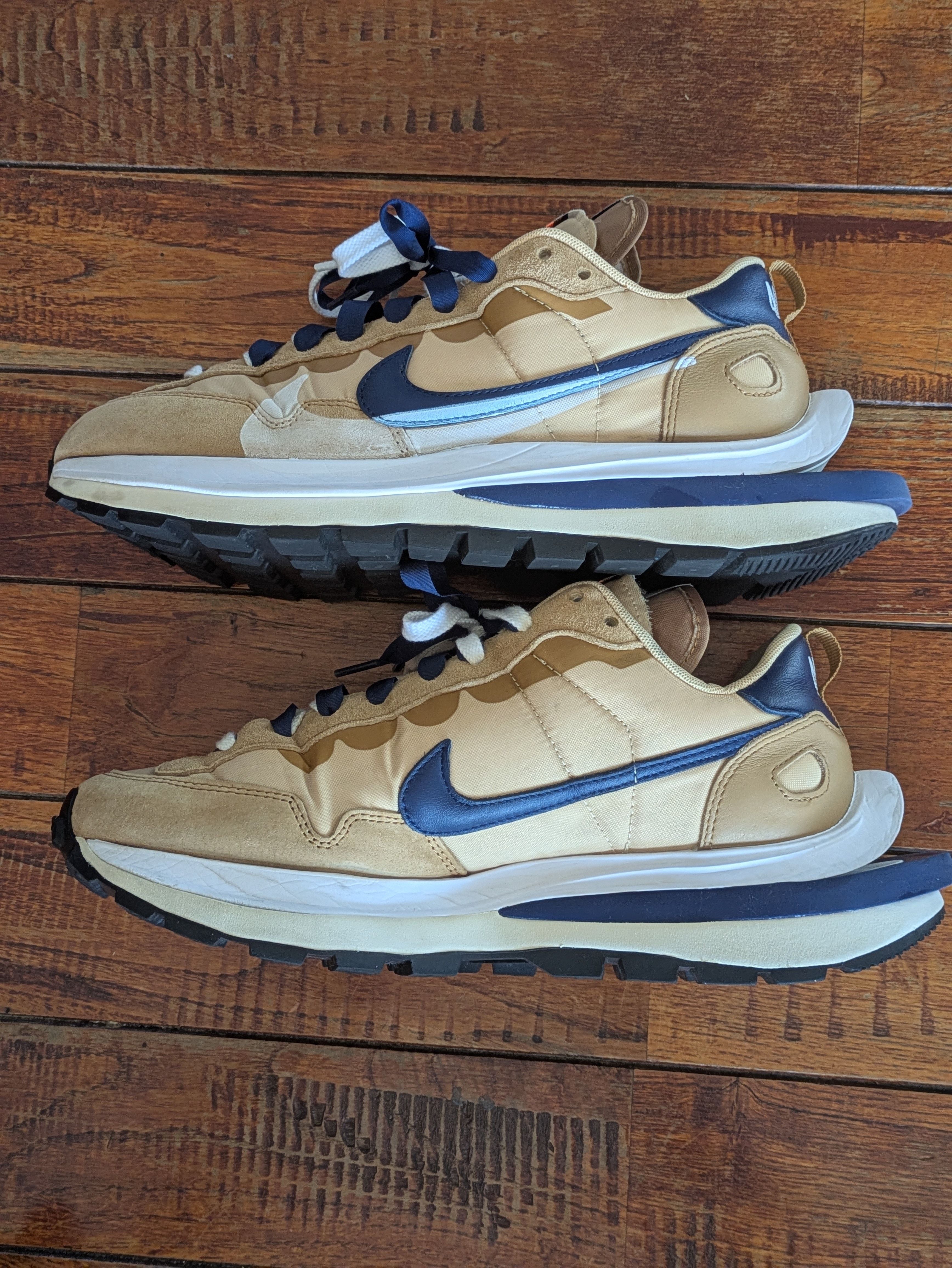 Sacai × Nike Vapor Waffle "Sesame And Blue Void"