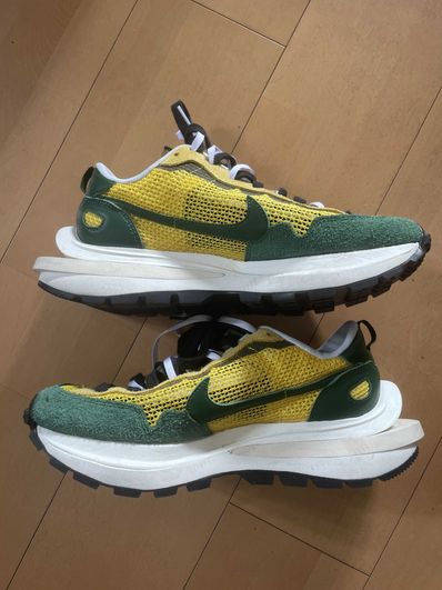 sacai × Nike Vapor Waffle "Tour Yellow/Stadium Green-Sail"