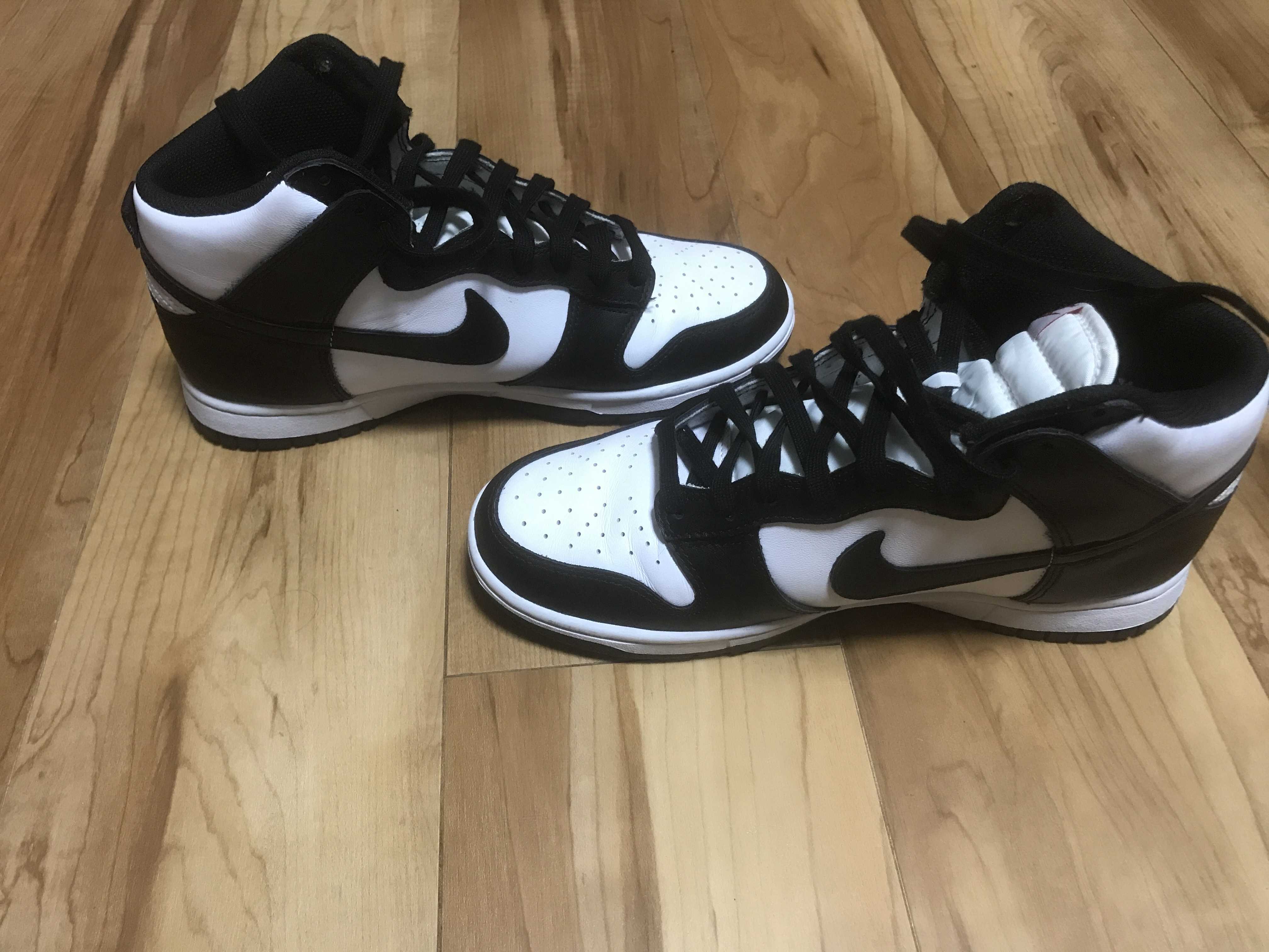 Nike Dunk High "Black and White"