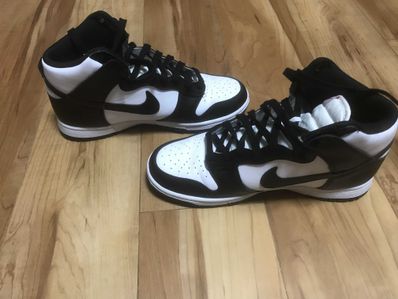 Nike Dunk High "Black and White"
