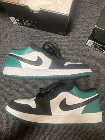 Nike Air Jordan 1 Low "White Black Mystic Green"
