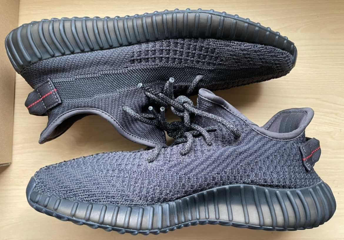 adidas YEEZY Boost 350 V2 "Black"