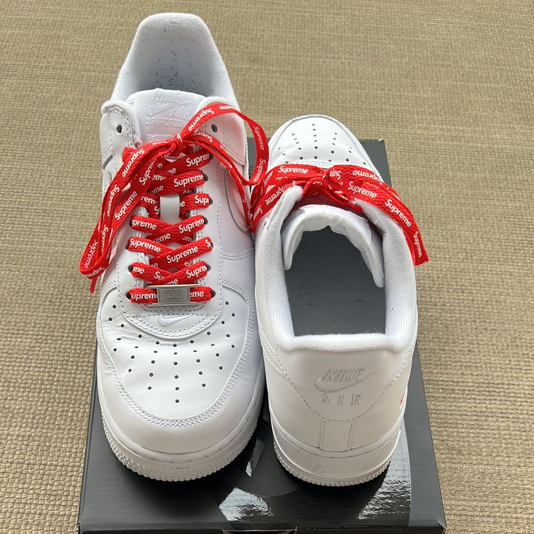 Supreme × Nike Air Force 1 Low "White"