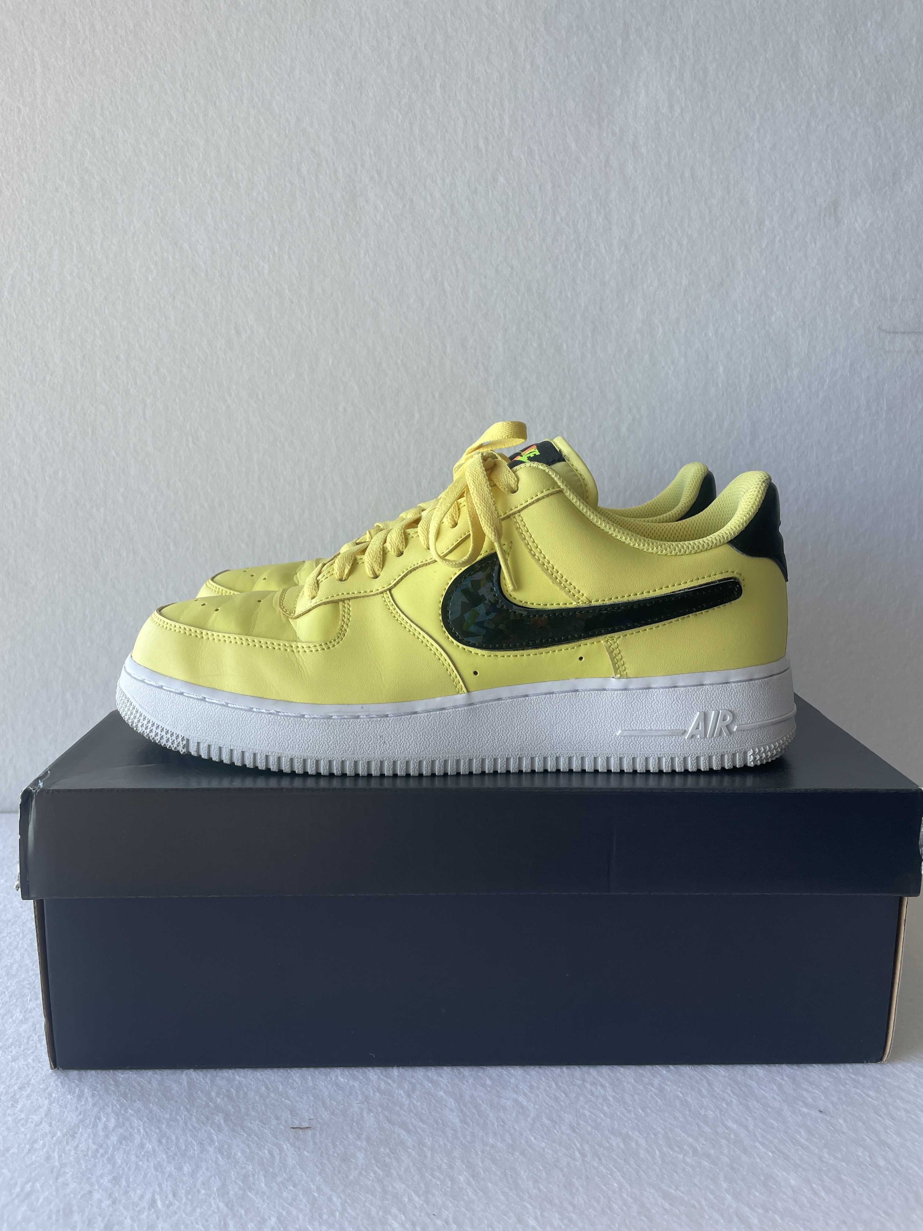 Nike Air Force 1 Low "Yellow Pulse"