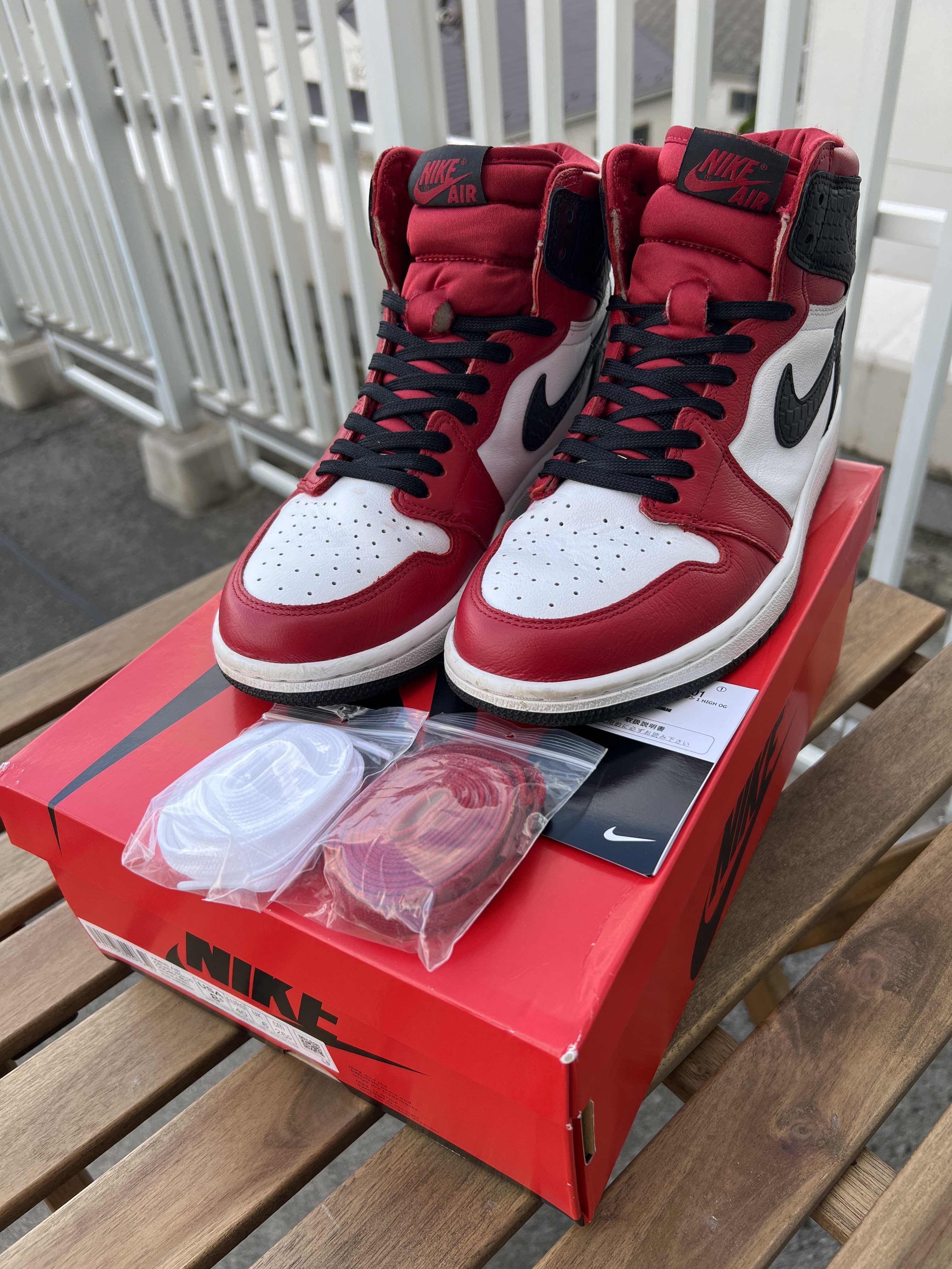 Nike Women's Air Jordan 1 High OG "Satin Red"