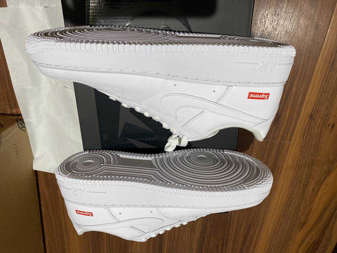 Supreme × Nike Air Force 1 Low "White"