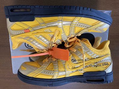 Off-White × Nike Air Rubber Dunk "University Gold"