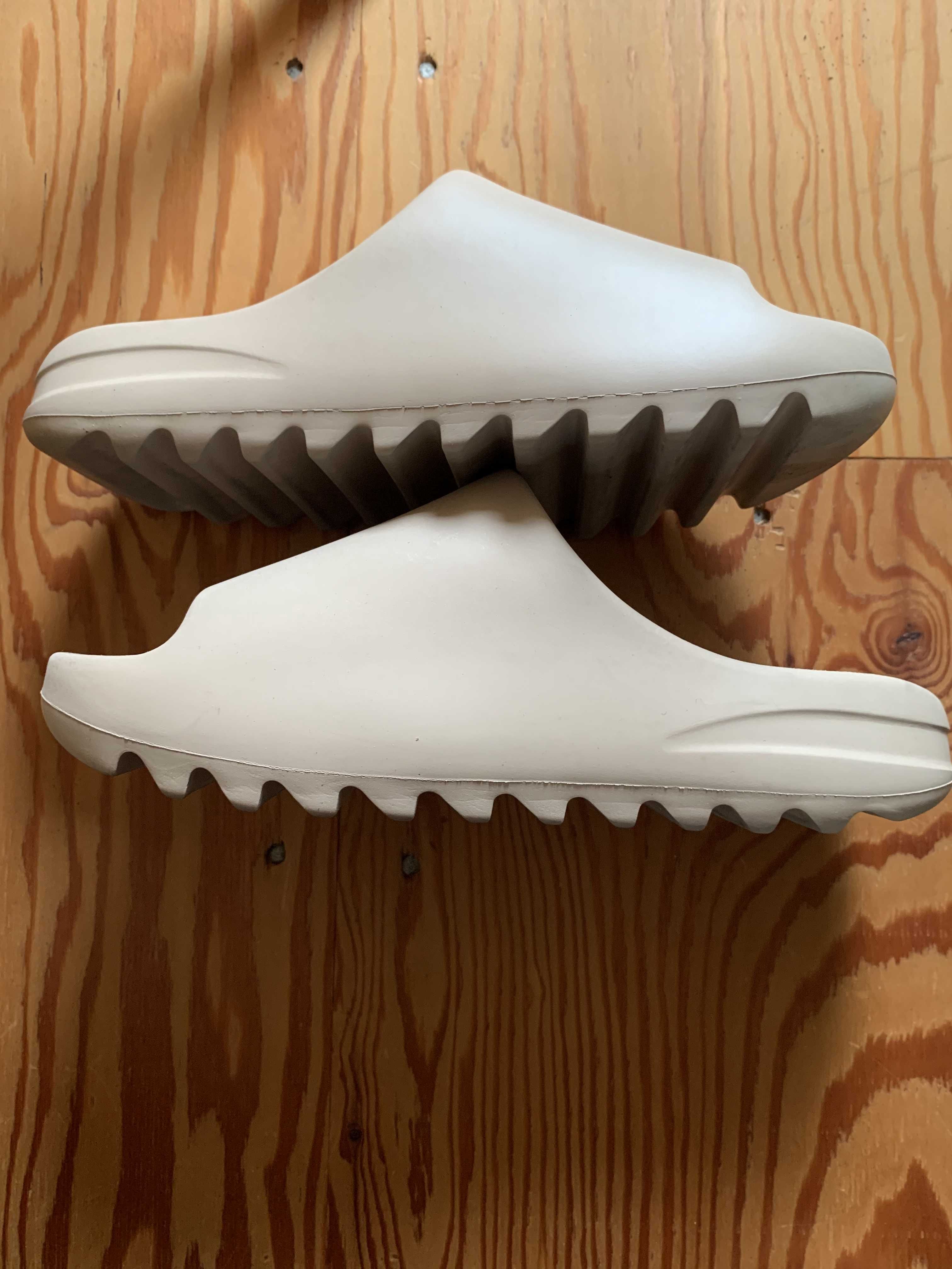 adidas YEEZY Slide "Pure" (GZ5554)