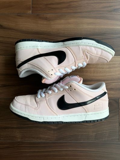 Nike SB Dunk Low "Pink Box"