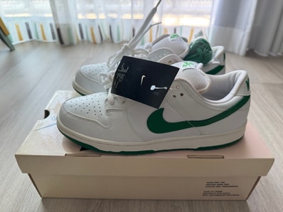 Nike SB Dunk Low Pro "White Classic Green"