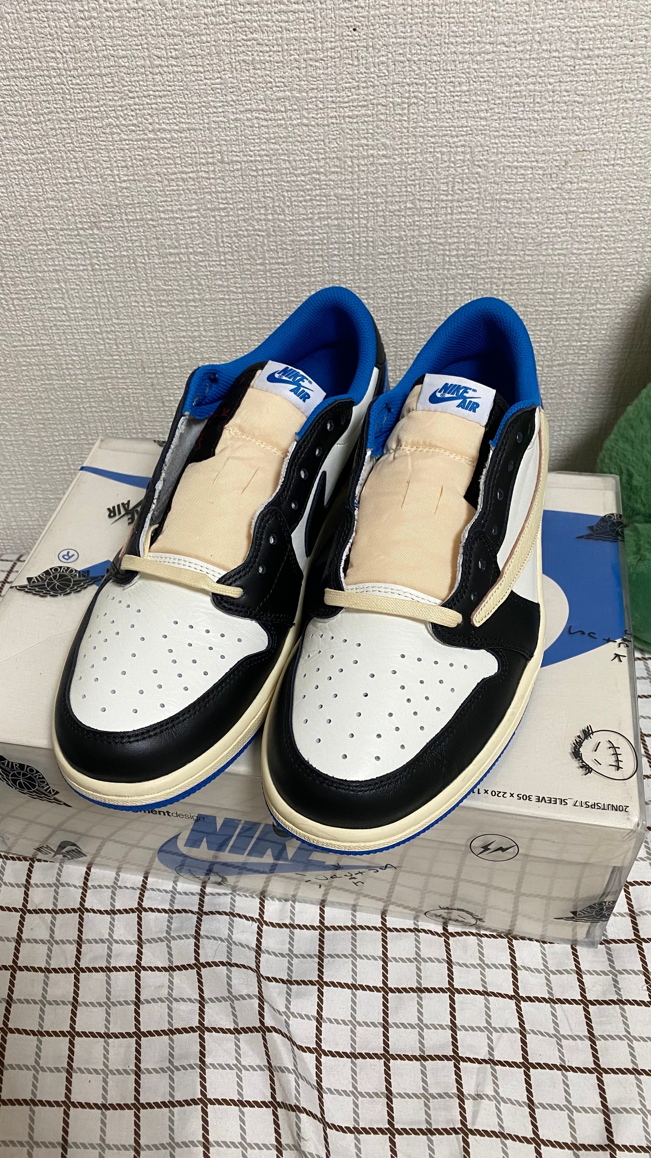 Travis Scott × fragment design × Nike Air Jordan 1 Low OG SP "Military Blue"