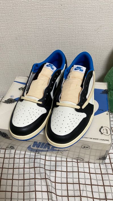 Travis Scott × fragment design × Nike Air Jordan 1 Low OG SP "Military Blue"