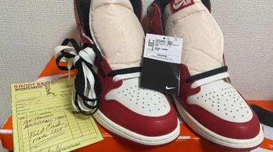 Nike Air Jordan 1 High OG "Lost & Found/Chicago"