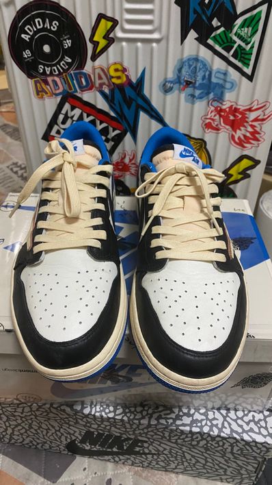 Travis Scott × fragment design × Nike Air Jordan 1 Low OG SP "Military Blue"