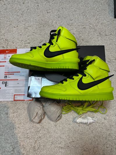 AMBUSH × NIKE DUNK HIGH "FLASH LIME"