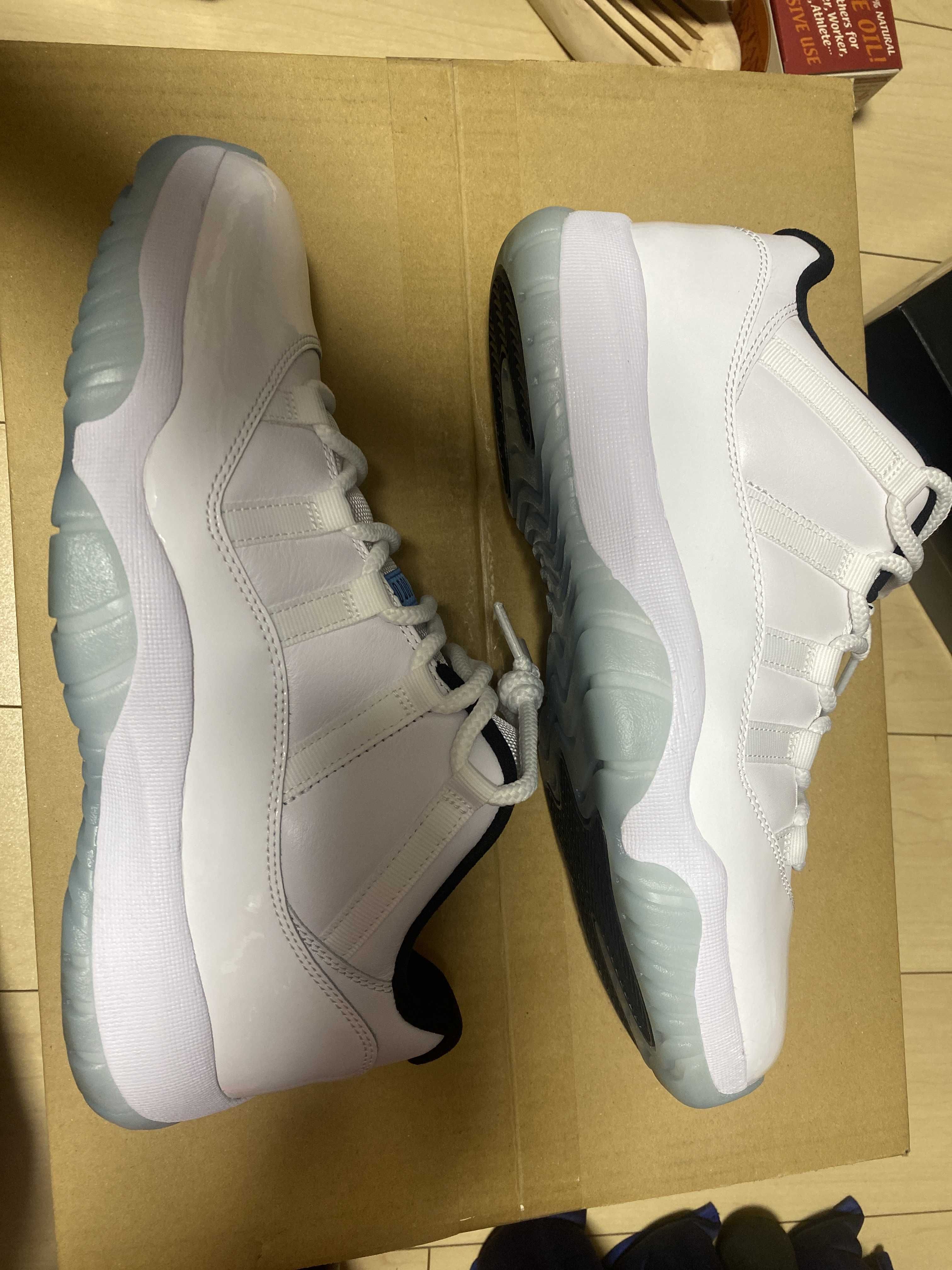 Nike Air Jordan 11 Low "Legend Blue"