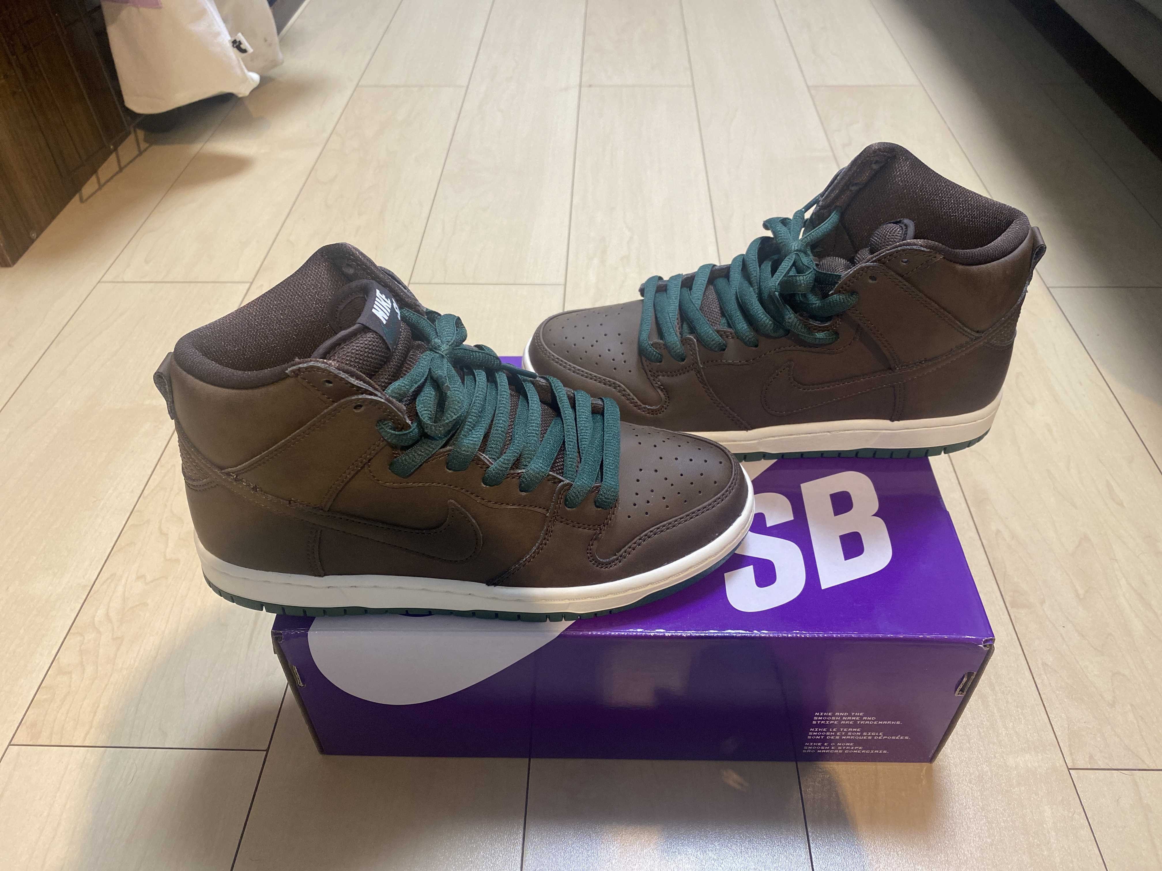 Nike SB Dunk High "Baroque Brown"