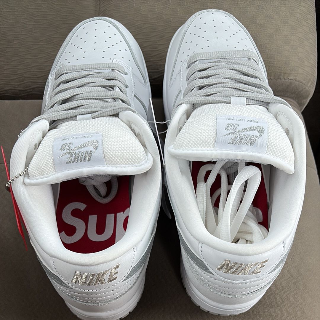 Supreme Nike Dunk Low ホワイト/グレー 27 cm