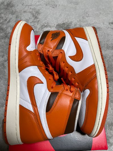 Nike Women's Air Jordan 1 High OG "Starfish"