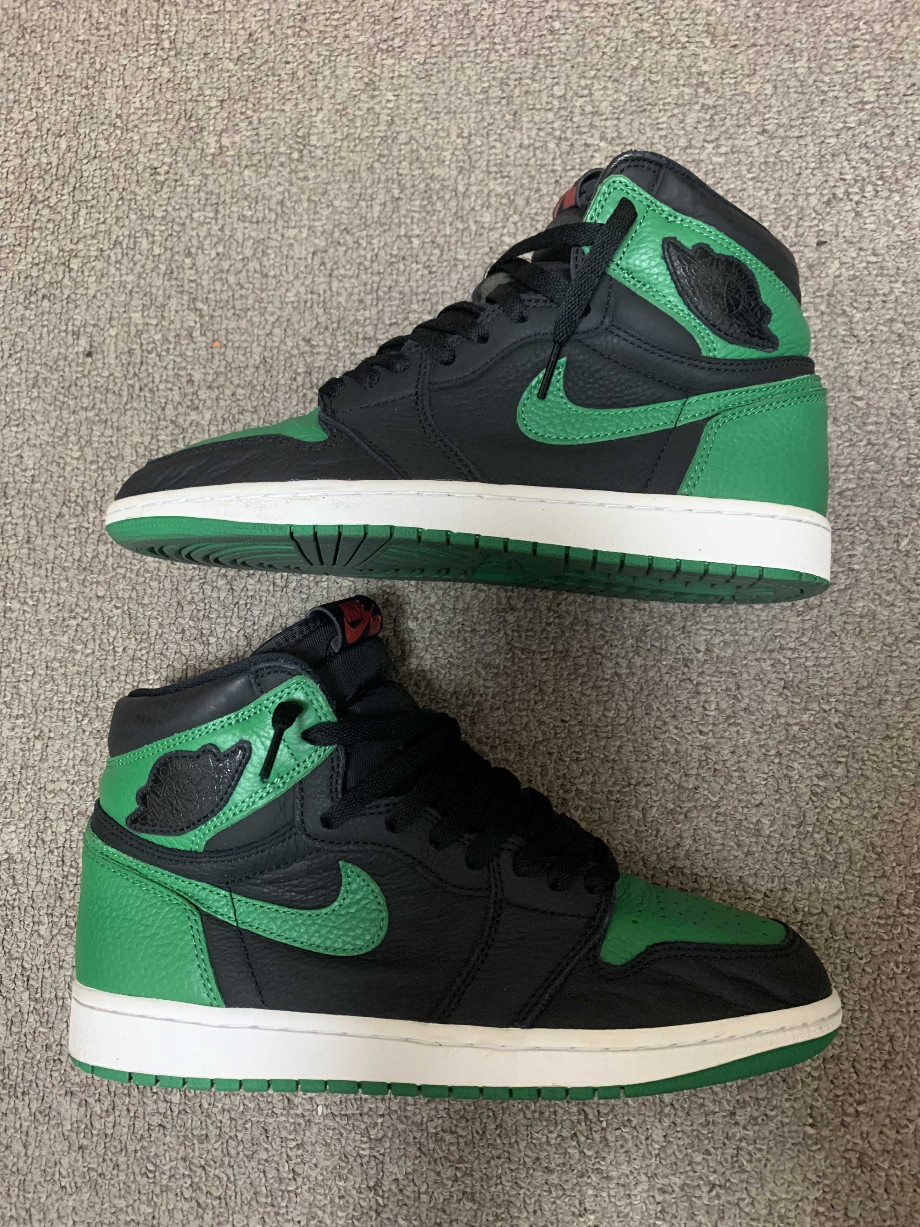 Nike Air Jordan 1 Retro High OG "Black/Pine Green" (2020)