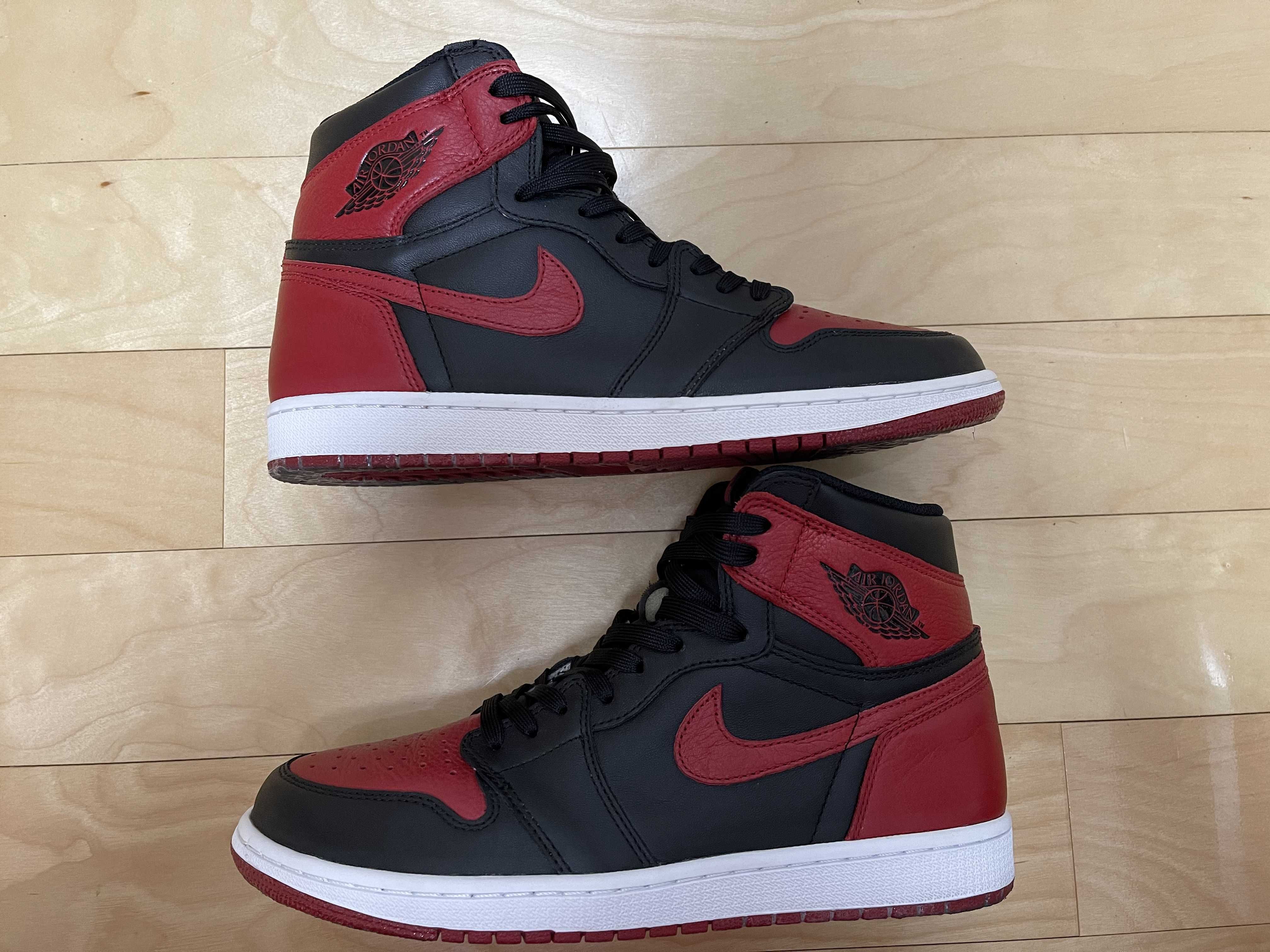 Nike Air Jordan 1 Retro High OG "Bred/Banned" (2016)