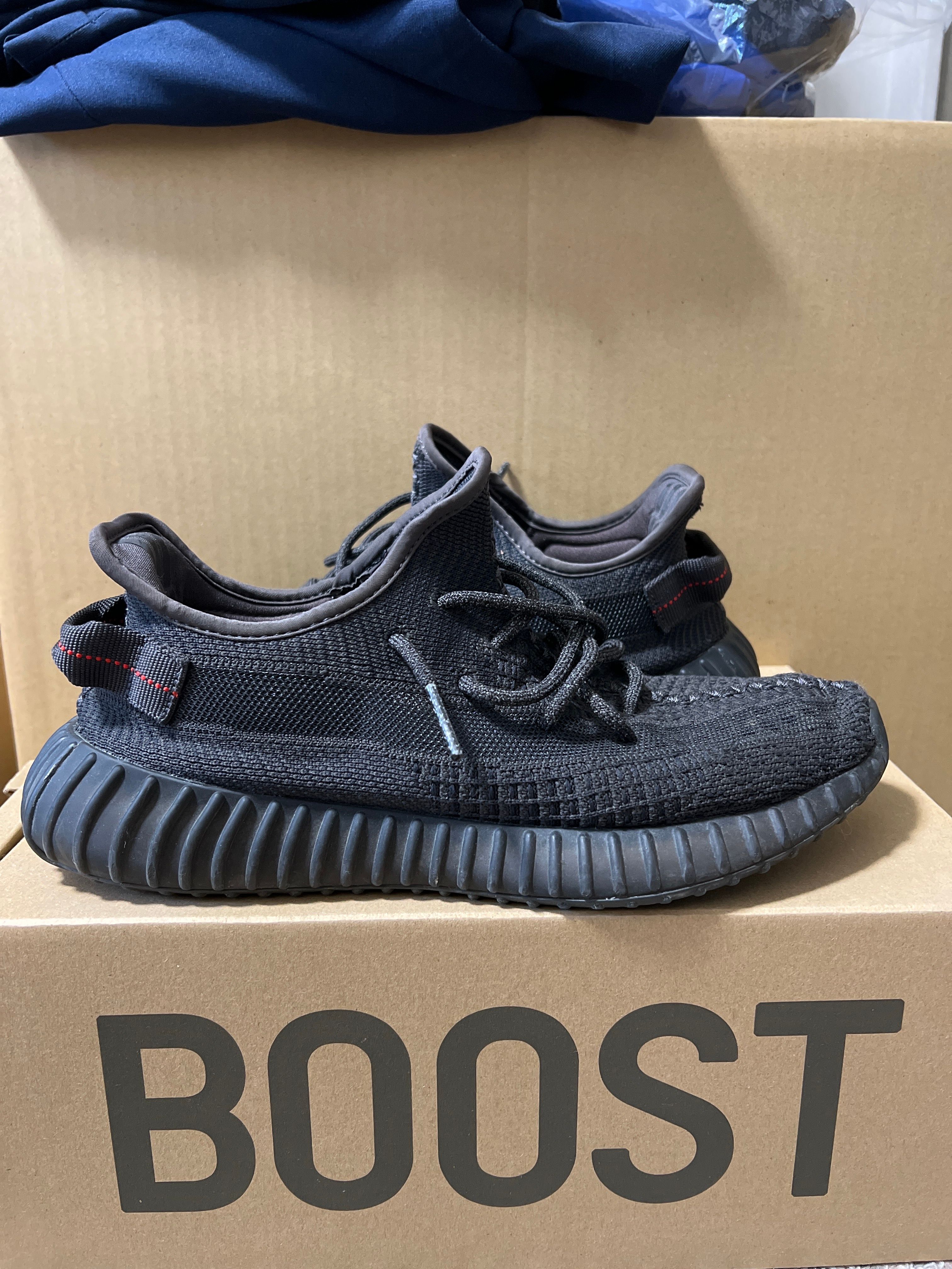 adidas YEEZY Boost 350 V2 "Black"