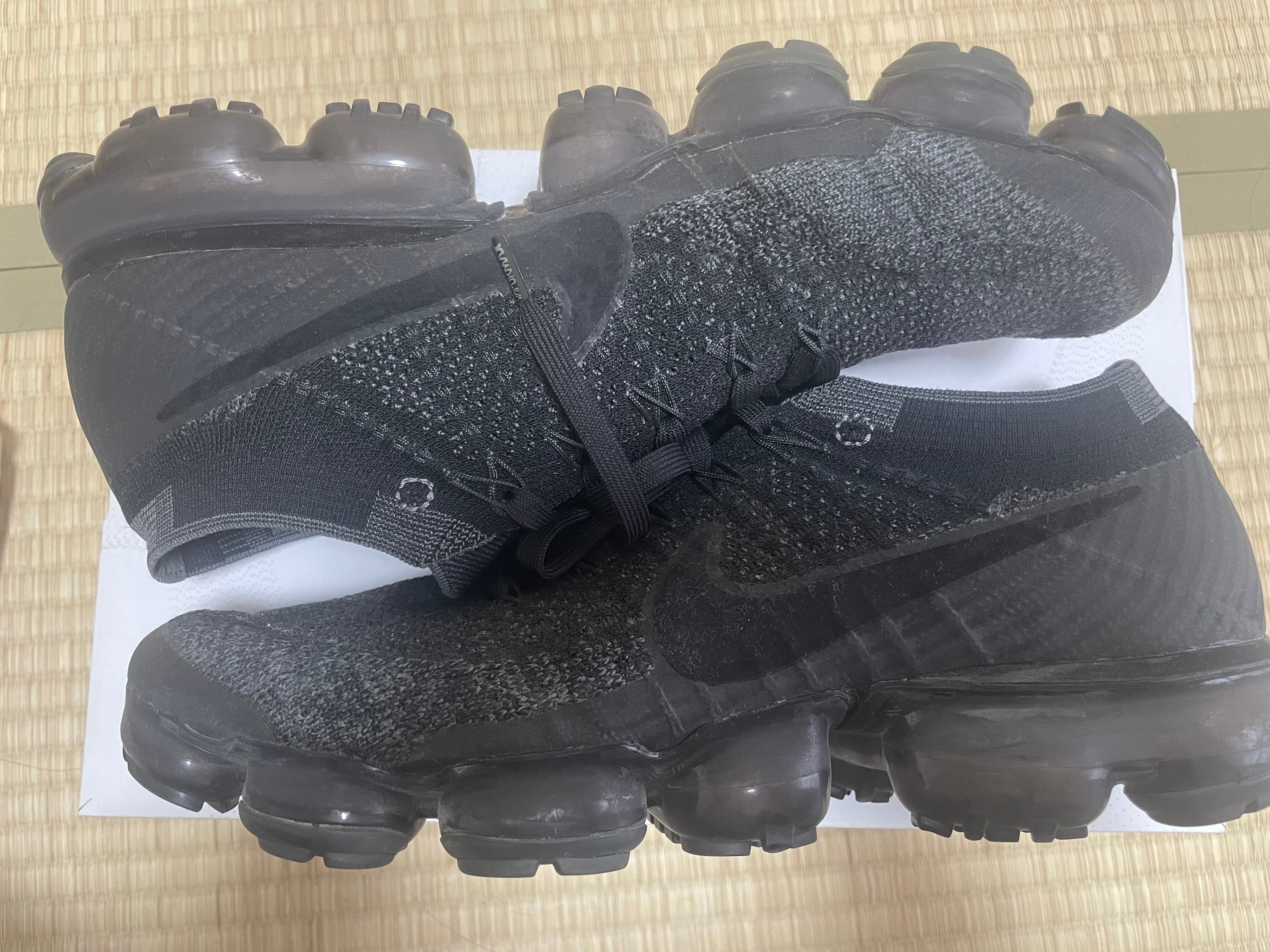 Nike Air Vapormax Flyknit "Triple. Black 2.0"
