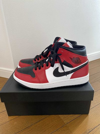 Nike Air Jordan 1 Mid "Chicago Black Toe"