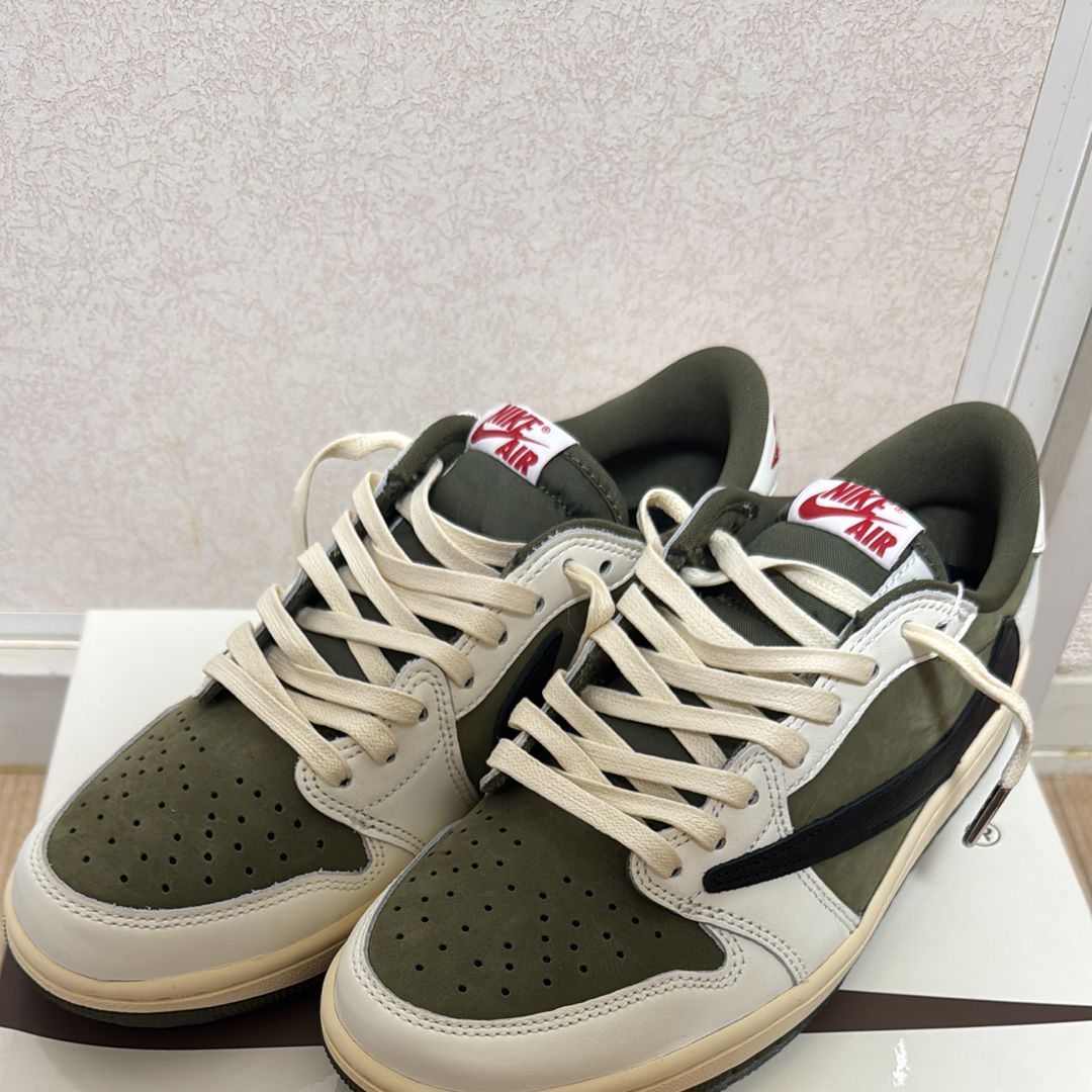 Travis Scott × Nike Air Jordan 1 Low OG SP "Reverse Olive"