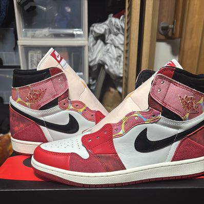 Spider-Man × Nike Air Jordan 1 Retro High OG SP "Spider-Man: Across the Spider-Verse/University Red"